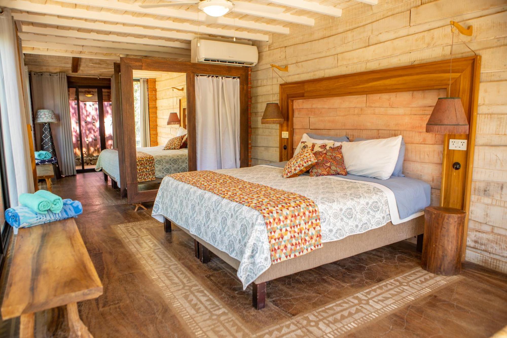Latica Lodge Playa Negra Kültér fotó